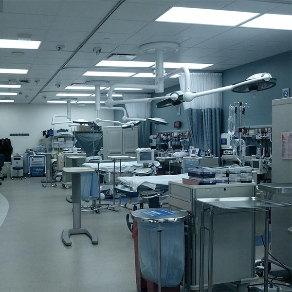 Hosptial ER trauma room